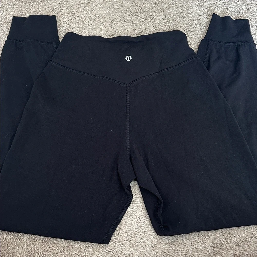 Lululemon Black Align Joggers size 4.